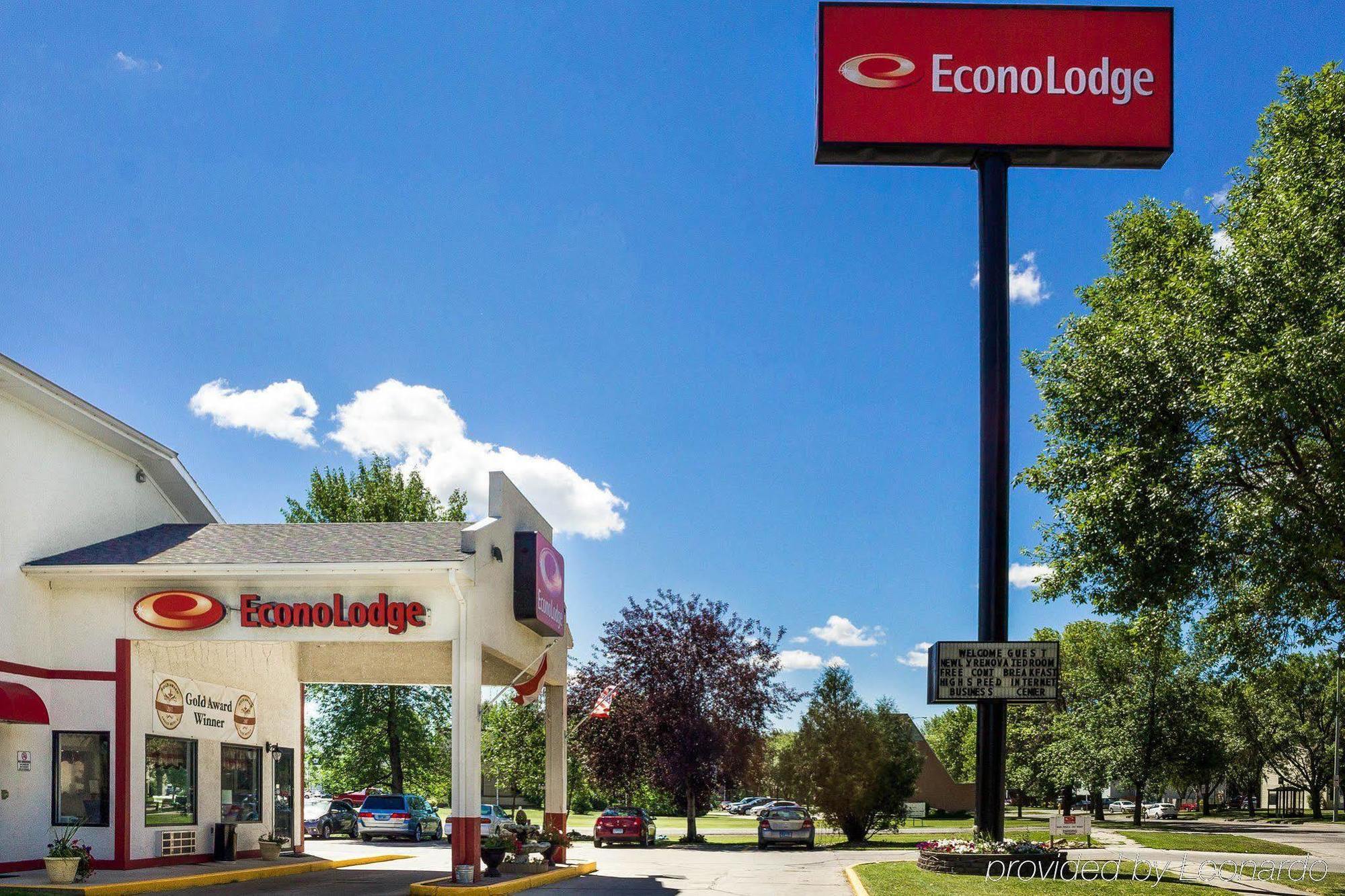 Econo Lodge Grand Forks Exteriér fotografie